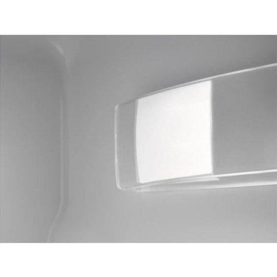 Electrolux Series 600 54 cm Integrated Fridge Freezer | LNT6NE18S