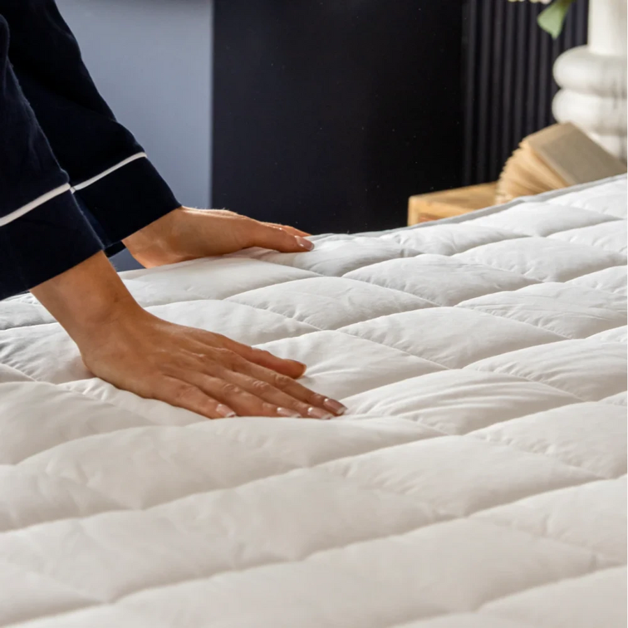 Dreamland Snowed In King Heated Mattress Protector with Dual Controls | 16889 — product image 5