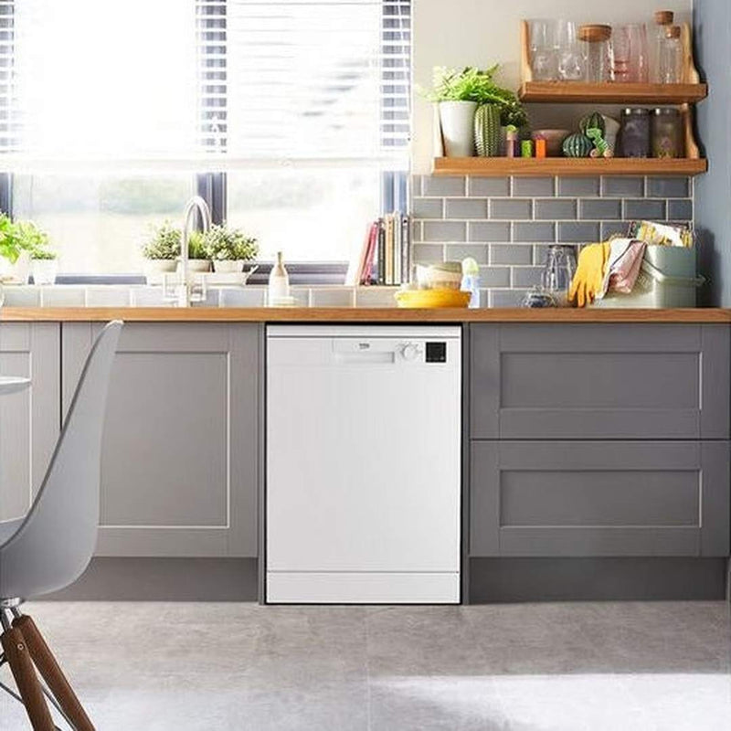 Beko 60cm 13 Place Freestanding Dishwasher | DVN04X20W Beko Euronics.ie