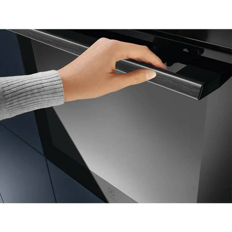 Electrolux Built-In Single Fan Oven | EOD6C46X2 Electrolux Euronics.ie
