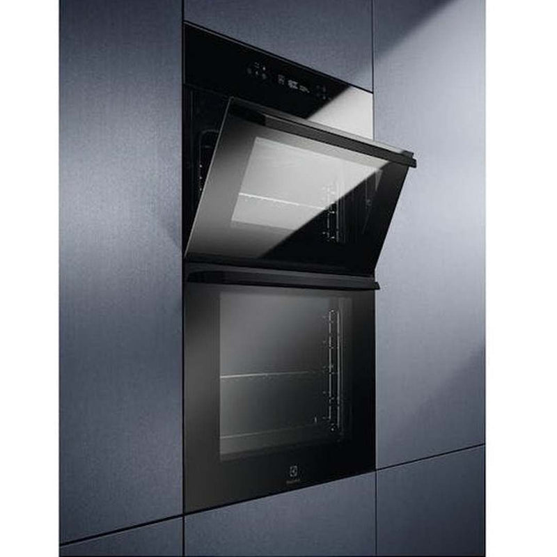 Electrolux 3D Hot Air Double Oven | KDFCC00K Electrolux Euronics.ie