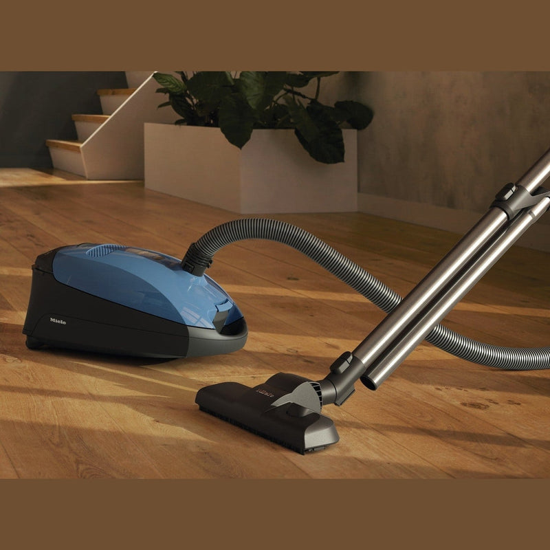 Miele Classic C1 Junior Powerline Vacuum Cleaner | 12029900 Miele Euronics.ie