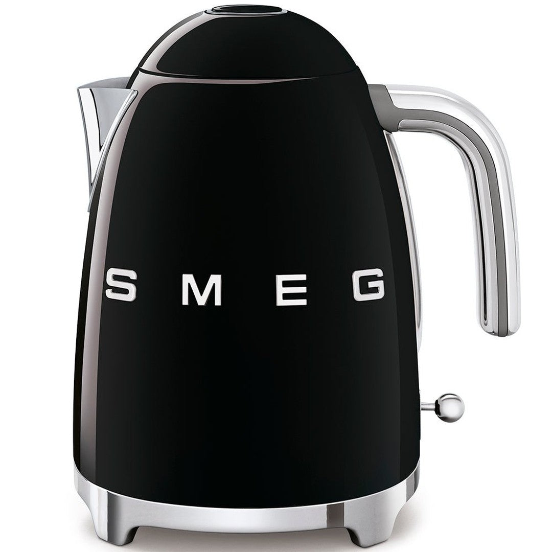 Smeg Retro 50's Style 1.7 Litre Kettle | Black Smeg 