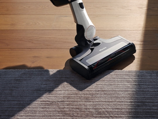 Miele Triflex HX2 Lotus White Cordless Vacuum Cleaner | 11819170